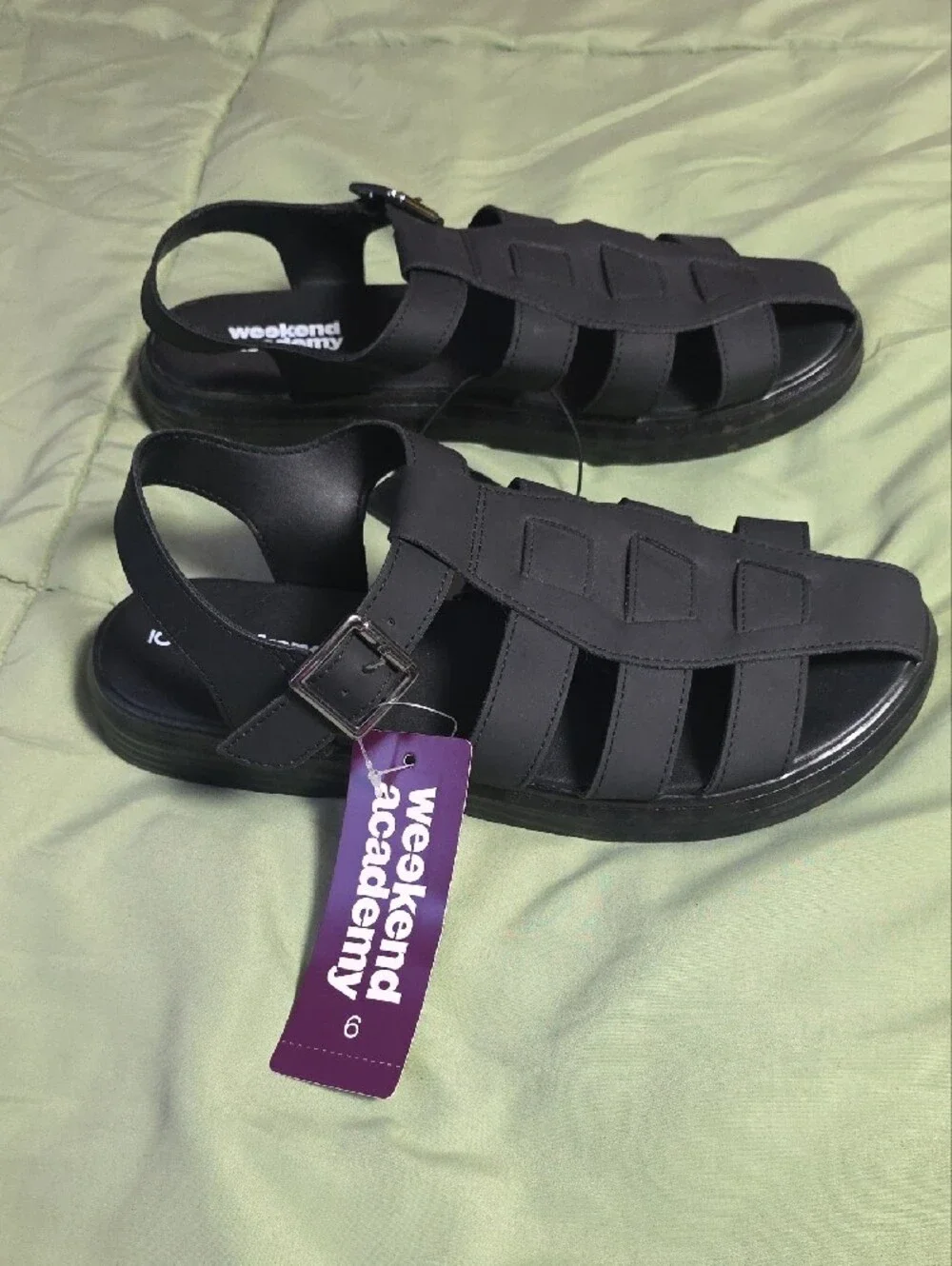 N/A adjustable buckle